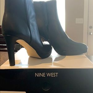 Nine West Leather Booties size 10M